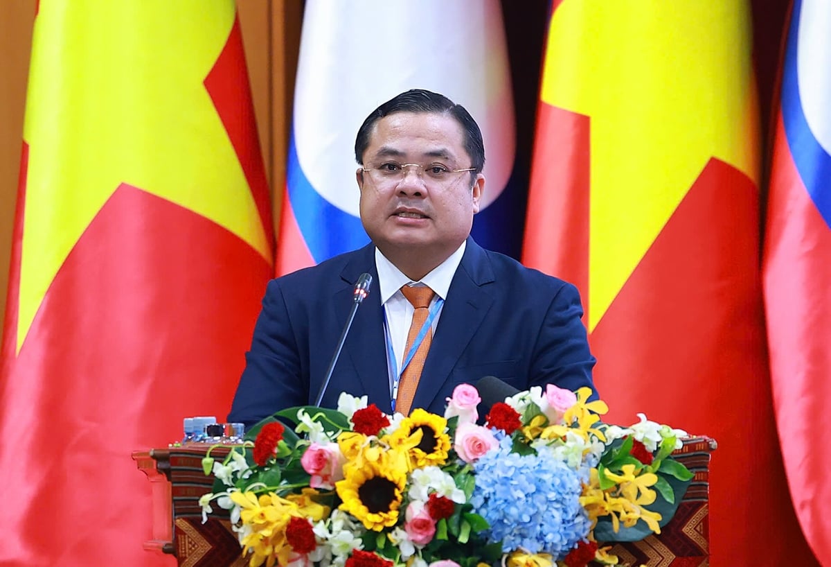 Ông Phùng Quang Hiệp, Chủ tịch Hội đồng Thành viên Tập đoàn Hóa chất Việt Nam khẳng định hoàn thành đúng tiến độ dự án muối mỏ kali là một trong những nhiệm vụ chính trị trọng tâm của Tập đoàn, vừa là trách nhiệm, vừa là danh dự. Ảnh: Vinachem. 