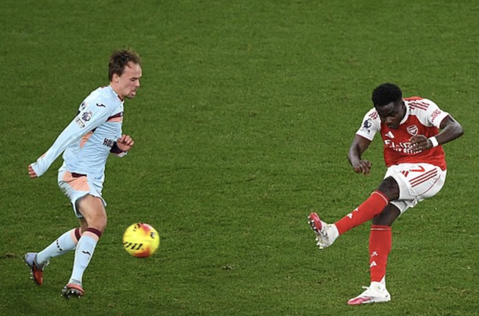 Перемігши Брентфорд, Арсенал зберіг перше місце в Прем'єр-лізі - Фото 4.