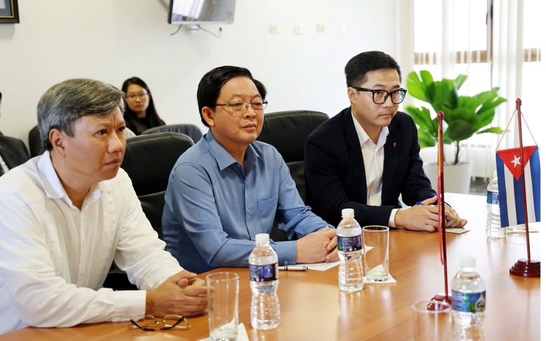 Phó Thủ tướng Hồ Quốc Dũng thăm Đặc khu kinh tế Mariel, Cuba- Ảnh 2.