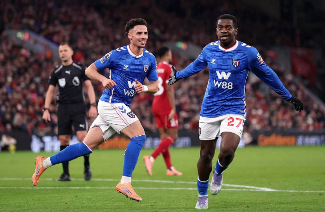 Florian Writz scored a last-minute goal as Liverpool escaped defeat to Sunderland - Photo 1.