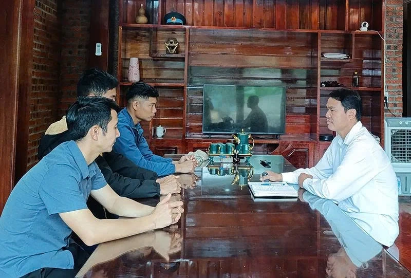 El secretario del Partido de la región montañosa da un ejemplo brillante.