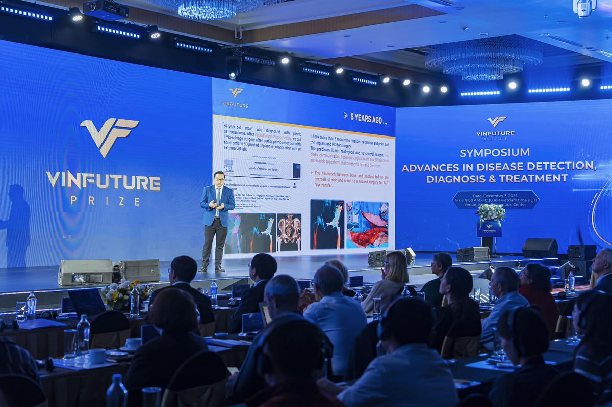 Professor Tran Trung Dung shared at the seminar.