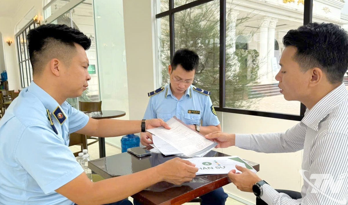 មន្ត្រីនៃក្រុមគ្រប់គ្រងទីផ្សារលេខ 2 ពង្រឹងការត្រួតពិនិត្យយ៉ាងតឹងរ៉ឹងលើសកម្មភាពទីផ្សារពហុកម្រិត។