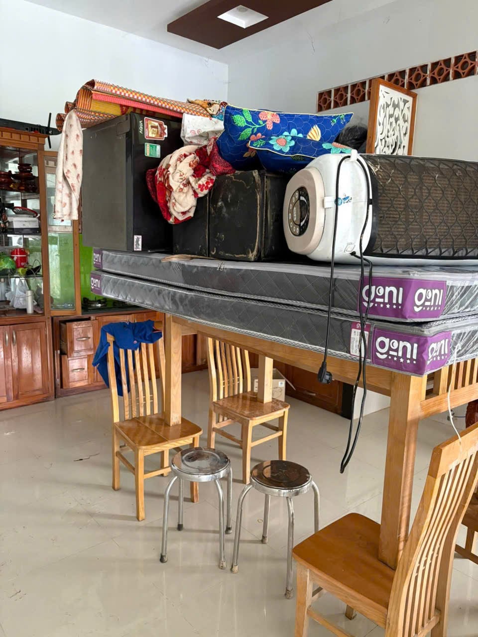 Khánh Hòa: Nước các sông đang lên, cảnh báo ngập lụt, học sinh tiếp tục nghỉ học - Ảnh 4.