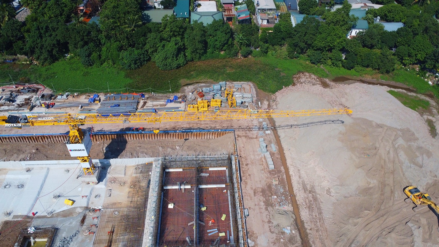 The site of the theater's construction was formerly the water surface of Tri lagoon.