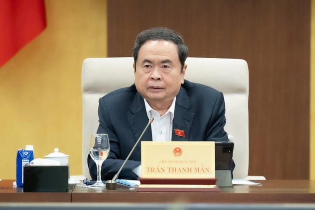 Chủ tịch Quốc hội: Tiếp tục rà soát, chỉnh lý để Luật Báo chí (sửa đổi) đạt được sự đồng thuận cao khi trình Quốc hội thông qua - Ảnh 2.