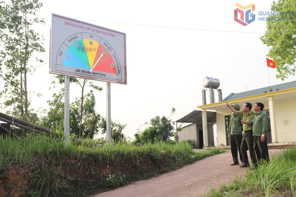 Sistem peringatan kebakaran hutan di kawasan ekonomi khusus Van Don. Foto: Nguyen Hue