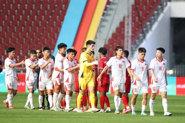 Sếp lớn thể thao Thái Lan lên tiếng về những sự cố nghiêm trọng: ‘Ngân sách ít hơn SEA Games Campuchia’- Ảnh 2.