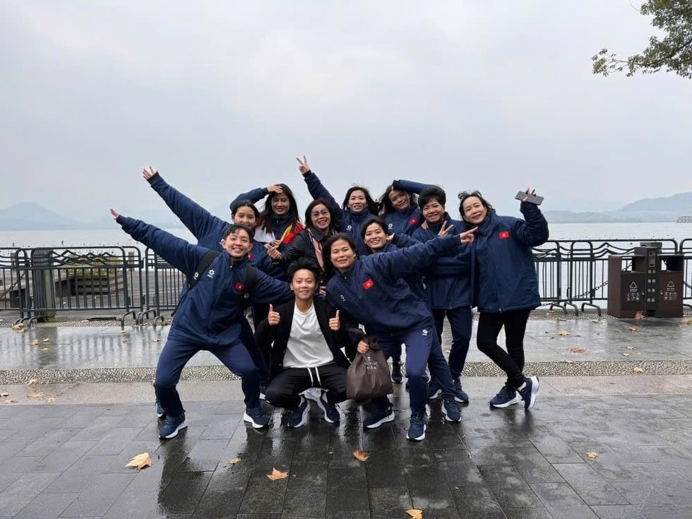 Τελευταίο πρόγραμμα αγώνων ποδοσφαίρου σάλας γυναικών του Βιετνάμ: Τέλειο ταξίδι προπόνησης στη Χανγκτζόου, έτοιμες να νικήσουν την Ινδονησία - Φωτογραφία 2. Lịch thi đấu futsal nữ Việt Nam mới nhất: Chuyến tập huấn mỹ mãn ở Hàng Châu, sẵn sàng thắng Indonesia- Ảnh 2.