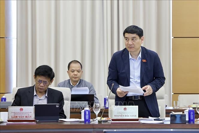 כיתוב לתמונה