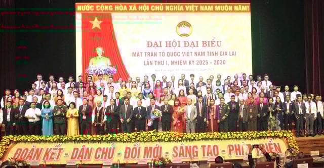 Gia Lai tổ chức khai mạc đại hội MTTQ Việt Nam lần thứ 1 - Ảnh 1.