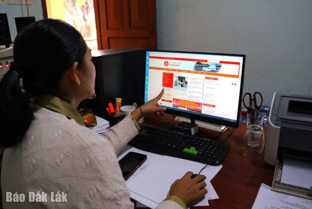 बून डॉन कम्यून का इलेक्ट्रॉनिक सूचना पृष्ठ नियमित रूप से इलाके और पूरे प्रांत में नई जानकारी अपडेट करता है।