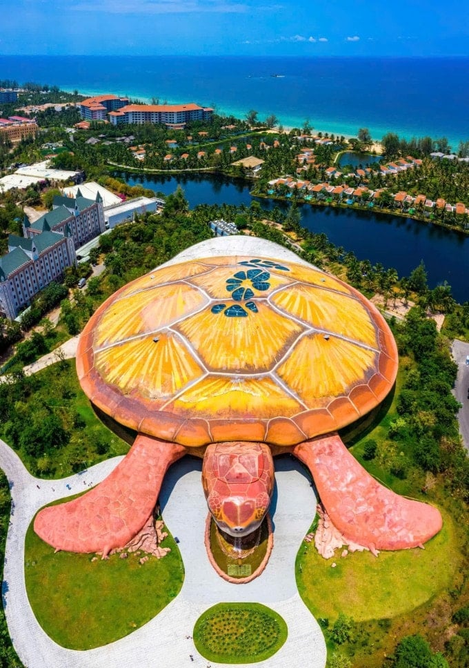 Vidámpark Phu Quoc-sziget északi részén, felülről nézve. Fotó: Bui Van Hai