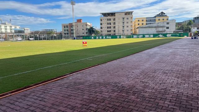 U.23 Việt Nam ‘phơi thóc’ giữa nắng gắt, HLV Kim tâm lý cực ổn: Sẽ thắng Malaysia, không còn đường lùi- Ảnh 1.