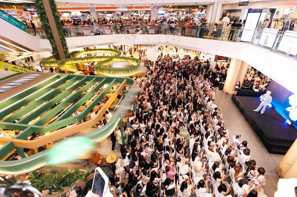 230万人の来場者がビンコムのブラックフライデー2025を「破壊」し、年末のホリデーシーズンに爆発的な盛り上がりを見せた。