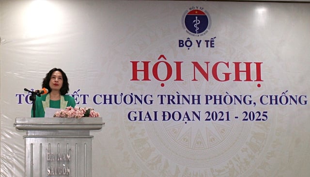 Thứ trưởng Bộ Y tế Nguyễn Thị Liên Hương: Chuyển hướng tiếp cận nhân văn hơn trong phòng, chống mại dâm- Ảnh 1.