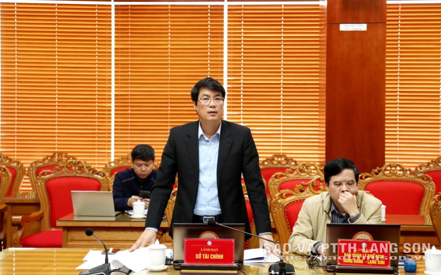 Pemimpin Jabatan Kewangan melaporkan pelaksanaan projek pelaburan di daerah lama Huu Lung dan Chi Lang.