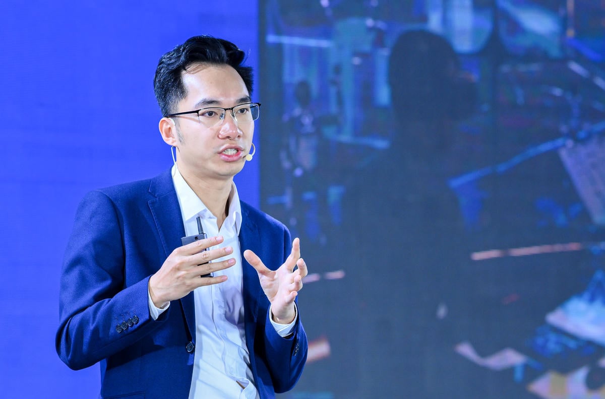 Dr Nguyen Trung Quan berkongsi di seminar itu.