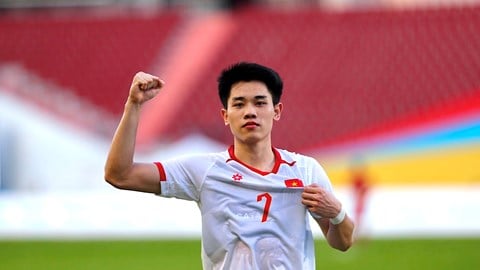 Apa yang dikatakan Dinh Bac saat mencetak gol dan membantu U22 Vietnam memenangkan pertandingan pembuka SEA Games 33?