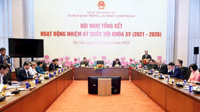 Escena de la conferencia. Foto: daibieunhandan.vn