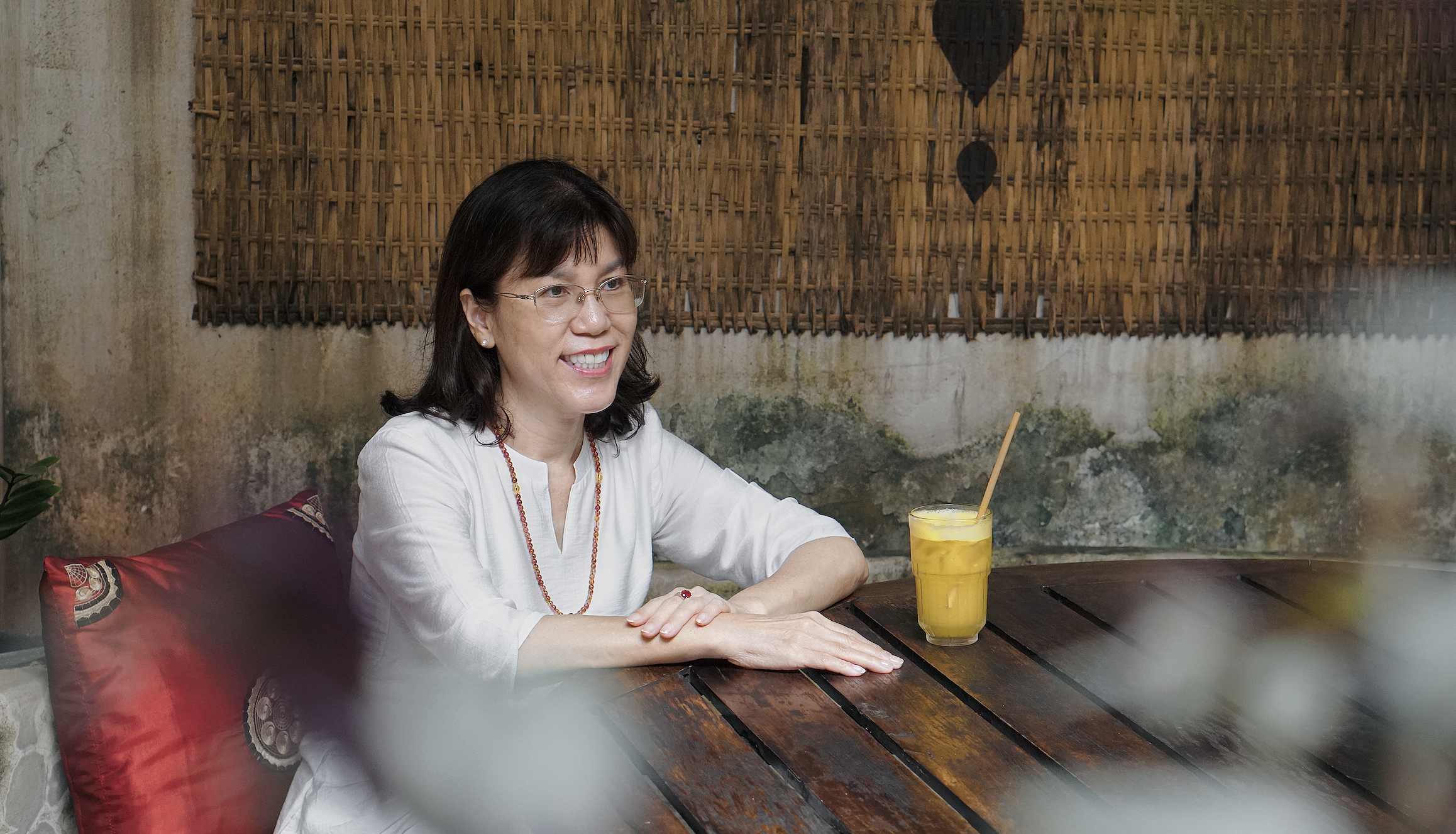 Una donna d'affari rinuncia a uno stipendio di oltre 200 milioni di VND per aprire un ristorante vegetariano e trovare la pace - Foto 1.