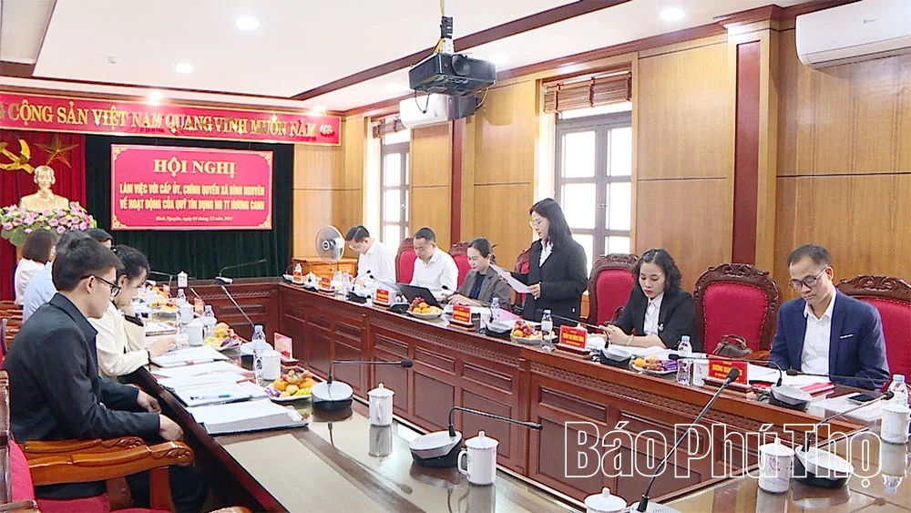 Banca de Stat a Regiunii 4 colaborează cu comuna Binh Nguyen la funcționarea sistemului Fondului de Credit Popular.