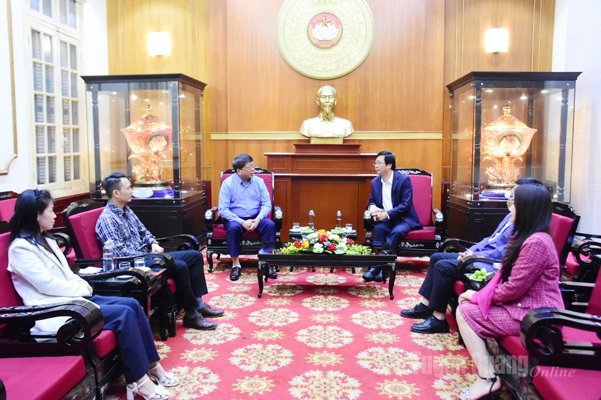 คณะทำงานจากจังหวัดเตวียนกวางปฏิบัติงานที่คณะกรรมการกลางแนวร่วมปิตุภูมิเวียดนาม