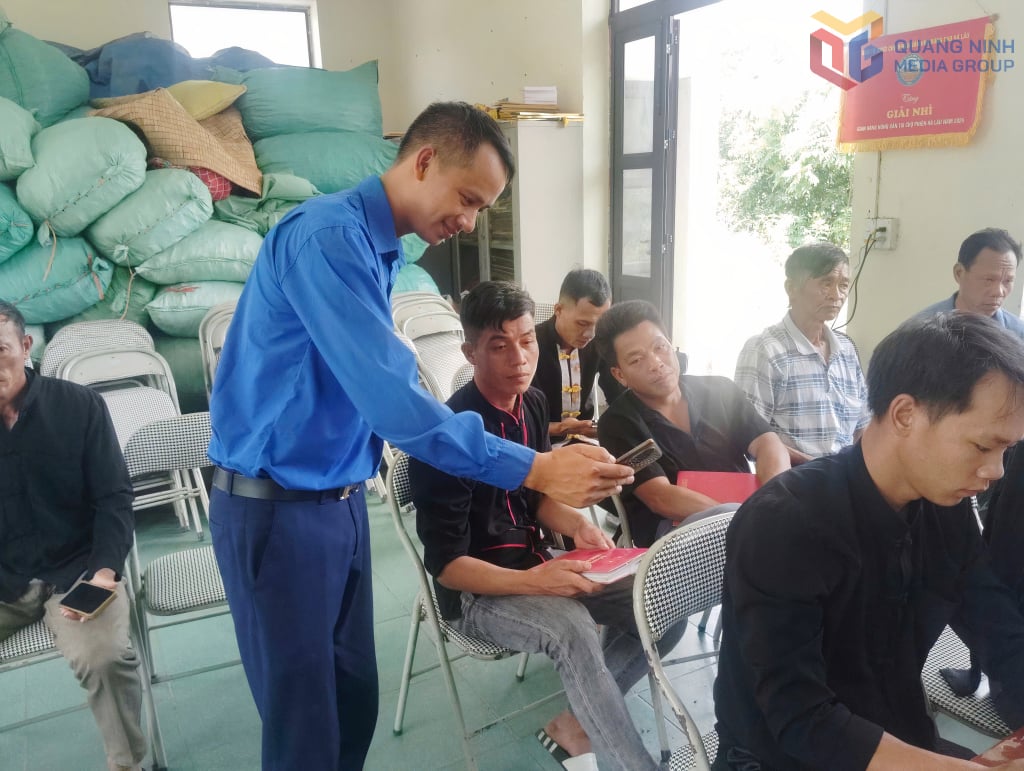 डिएन ज़ा कम्यून यूथ यूनियन ने कक्षा का आयोजन किया