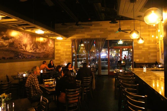 Đầu bếp gốc Việt chinh phục Las Vegas: 'Con cừu đen' thành niềm tự hào ẩm thực - Ảnh 3.