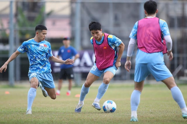 U.23 Malaysia mất 2 trụ cột phút cuối, không sớm buông súng trước Việt Nam: Thầy Kim càng phải cẩn trọng- Ảnh 4.