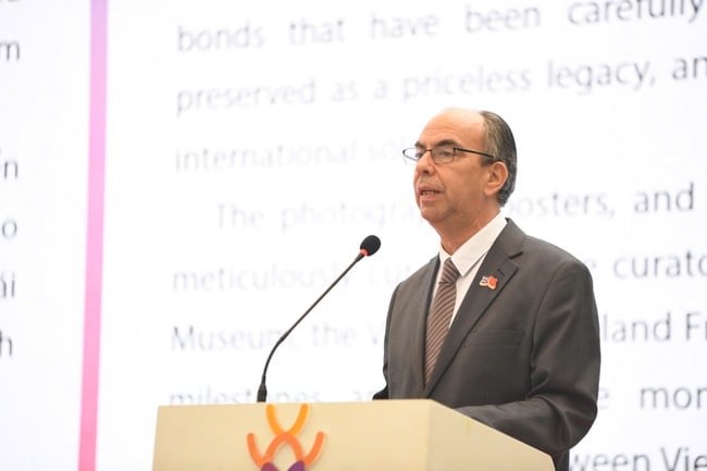 Dấu ấn 65 năm quan hệ Việt Nam – Cuba tại triển lãm “Nghĩa tình thủy chung” - Ảnh 2.