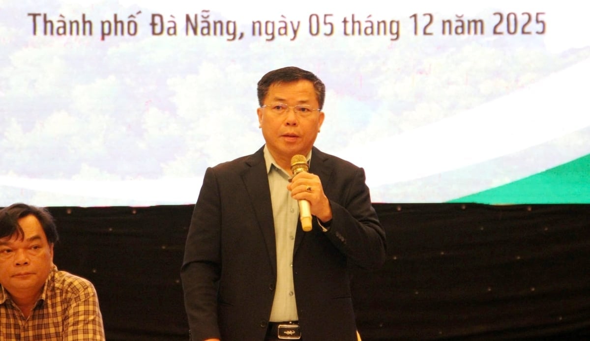 Ông Triệu Văn Lực, Phó Cục trưởng Cục Lâm nghiệp và Kiểm lâm (Bộ NN-MT) phát biểu tại Hội nghị. Ảnh: Tâm Anh.