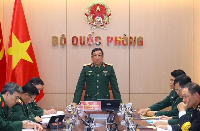 Bộ Quốc phòng giao nhiệm vụ nghiên cứu, chế tạo vũ khí trên tàu - Ảnh 1.