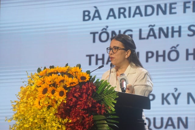 - Foto 3. - Ảnh 3.