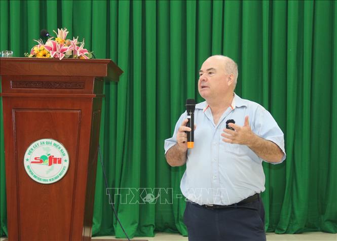 Подпись к фотографии