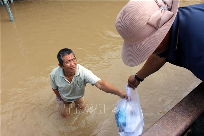 ຄຳບັນຍາຍຮູບ