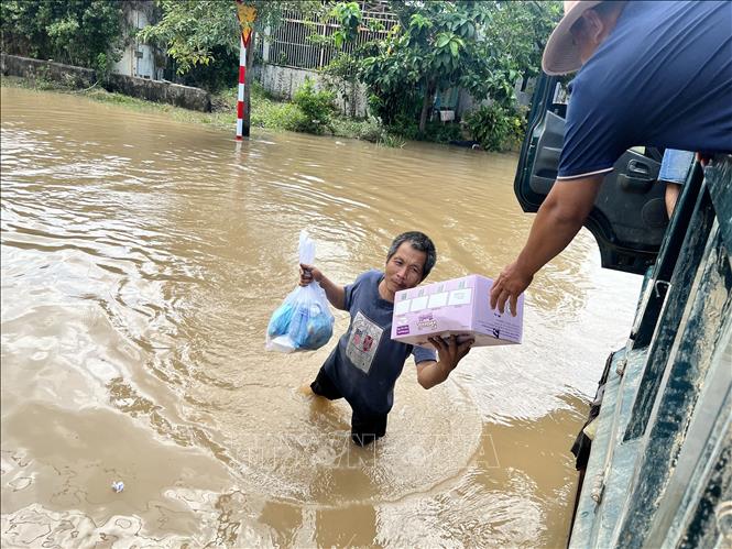 ຄຳບັນຍາຍຮູບ