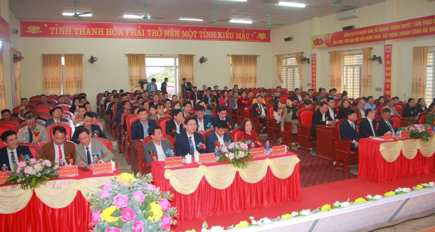 សមាជលើកទីមួយរបស់សមាគមធុរកិច្ចឃុំ Quang Chinh