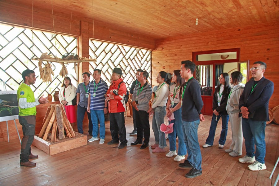 Phát triển du lịch xanh là con đường tất yếu, vì tương lai thịnh vượng, bền vững của ngành Du lịch - Ảnh 9.