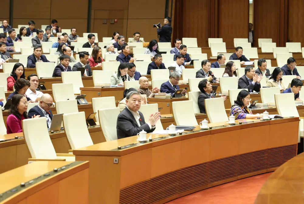 Делегаты, присутствовавшие на встрече во второй половине дня 5 декабря. Фото: QUANG PHUC