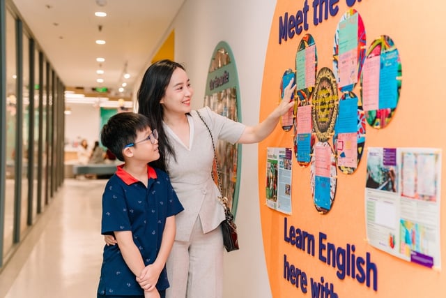 Tiếng Anh là ‘ngôn ngữ thứ hai’ ở trường, phụ huynh đồng hành cùng con thế nào?   - Ảnh 3.