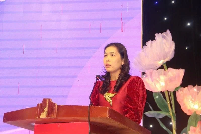 ເຄື່ອງມືດິຈິຕອນສໍາລັບທຸລະກິດແມ່ຍິງ