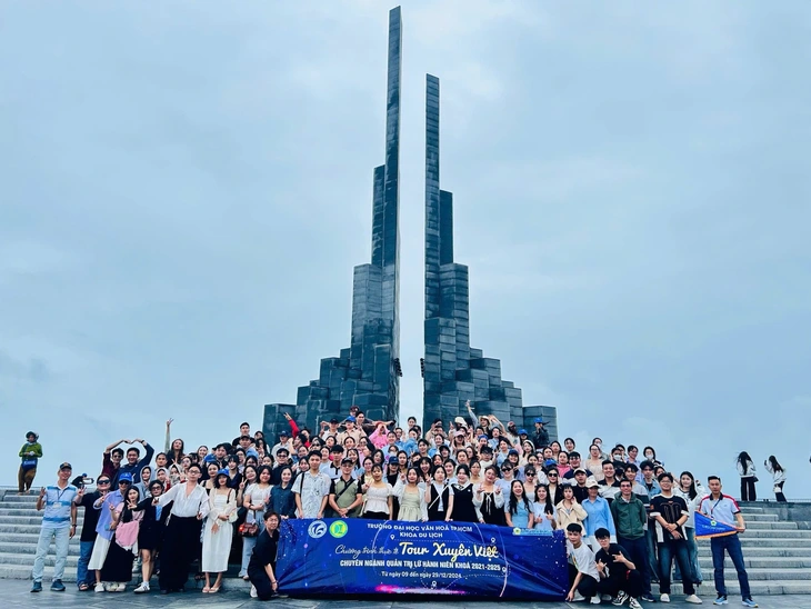 sinh viên - Ảnh 1.