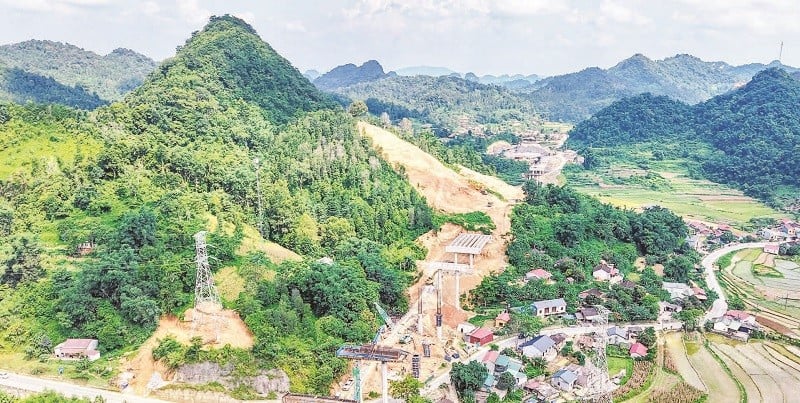 Ожидается, что некоторые крупные мосты через реку будут полностью открыты до Лунного Нового года.