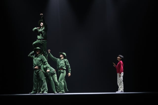 Lam Trường, Hương Tràm, Isaac xuất hiện trong MV mới của nhạc sĩ Nguyễn Hải Phong- Ảnh 1.