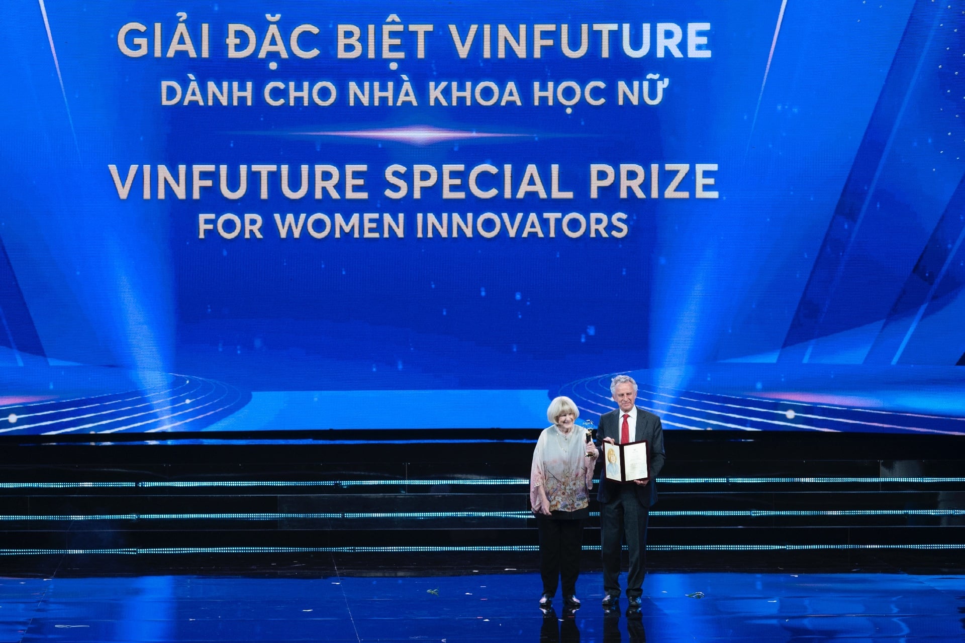 Resumen de la ceremonia de entrega de premios VinFuture 2025 - 10