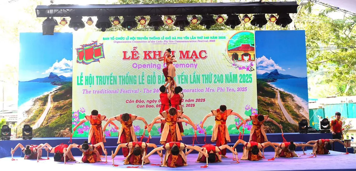 Nhiều hoạt động văn hóa đặc sắc tại Lễ hội truyền thống Lễ giỗ Bà Phi Yến - Ảnh 1.