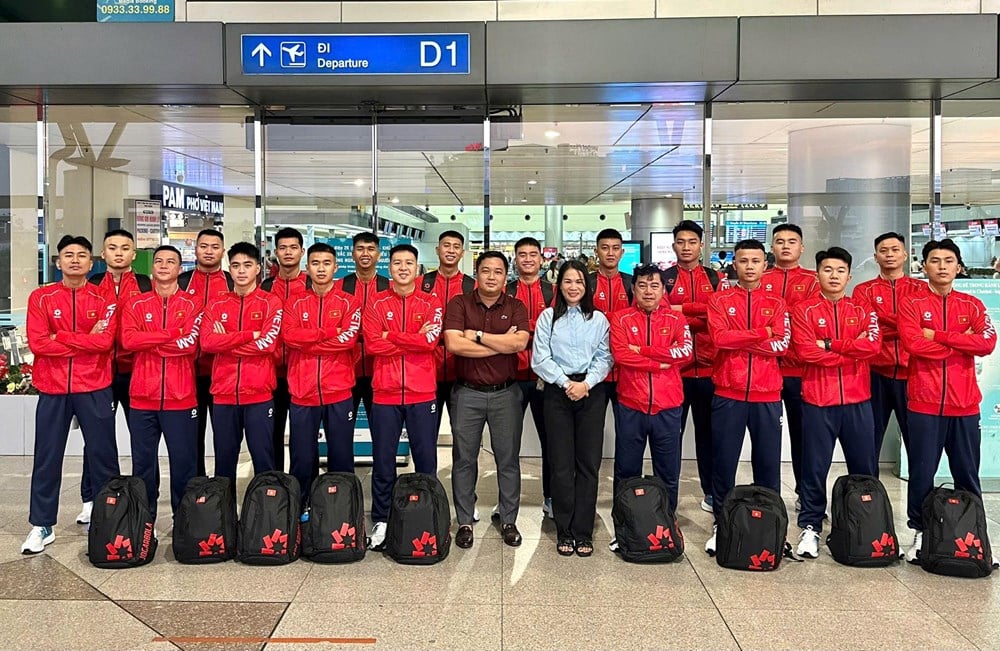 Men's handball and women's cycling teams leave for Thailand to attend SEA Games 33 - photo 1