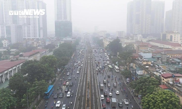 วันที่ 6 ธันวาคม กรุงฮานอย จังหวัดและเมืองทางภาคเหนืออาจมีหมอกในตอนเช้า (ภาพประกอบ: Thanh Vinh)