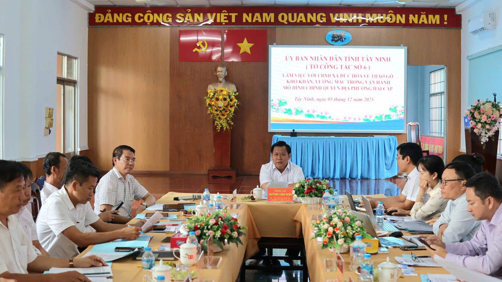 ພາສາອັງກິດ: ຂ່າວ